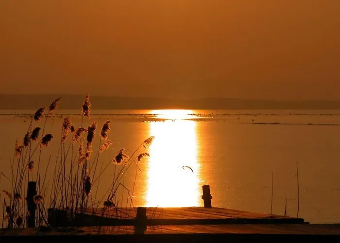 Lueerssen Directly By The Sea 2 度假居